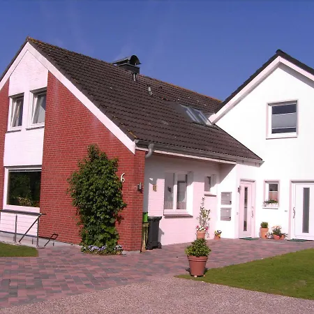 Maren Graf * Neustadt in Holstein